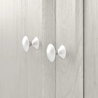 Meuble de rangement haut Cabot Espresso Oak avec portes – 31,38 long. x 16,30 larg. x 61,14 haut.