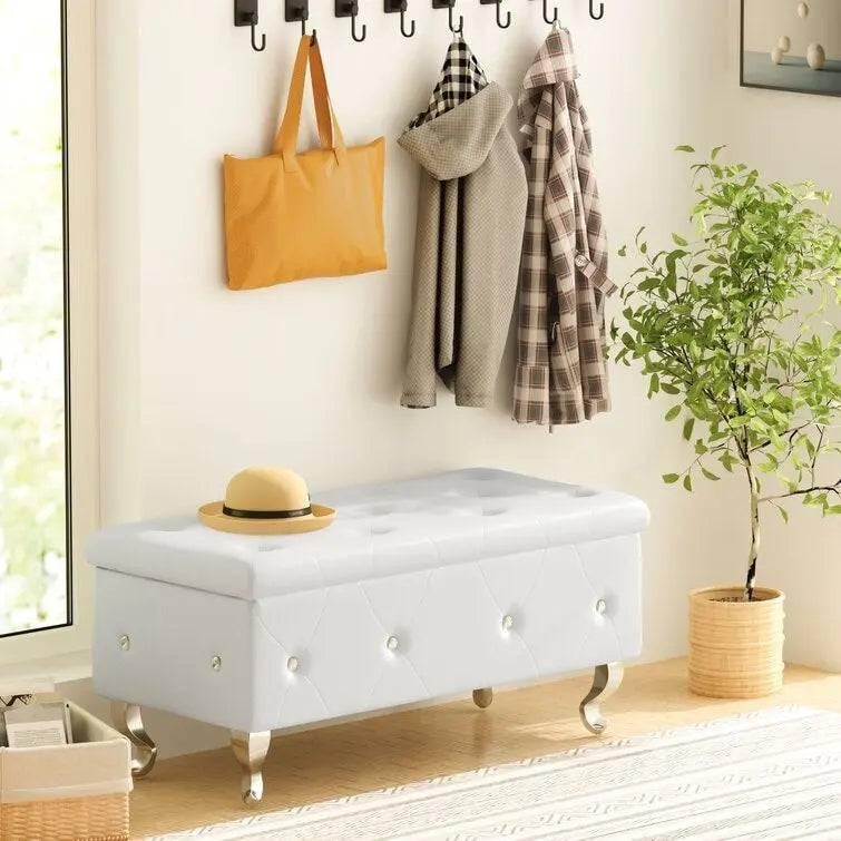 Banc de rangement capitonné en similicuir avec plateau relevable, boutons en cristal et pieds argentés
