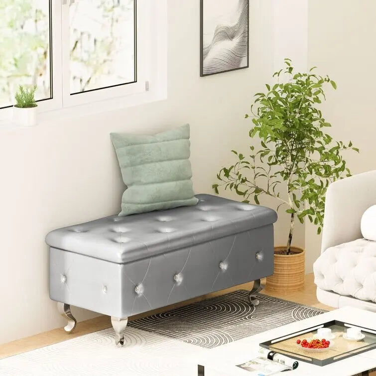 Banc de rangement capitonné en similicuir avec plateau relevable, boutons en cristal et pieds argentés