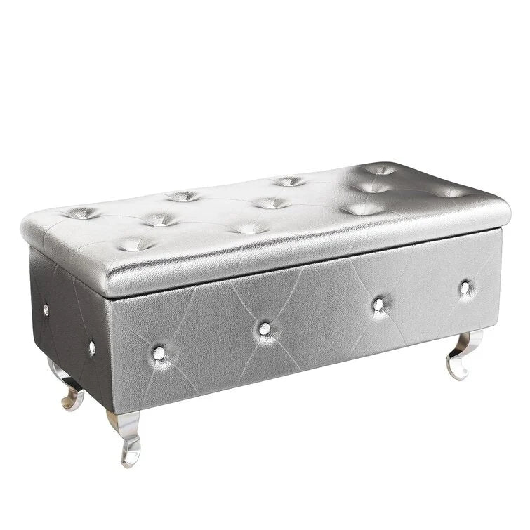 Banc de rangement capitonné en similicuir avec plateau relevable, boutons en cristal et pieds argentés
