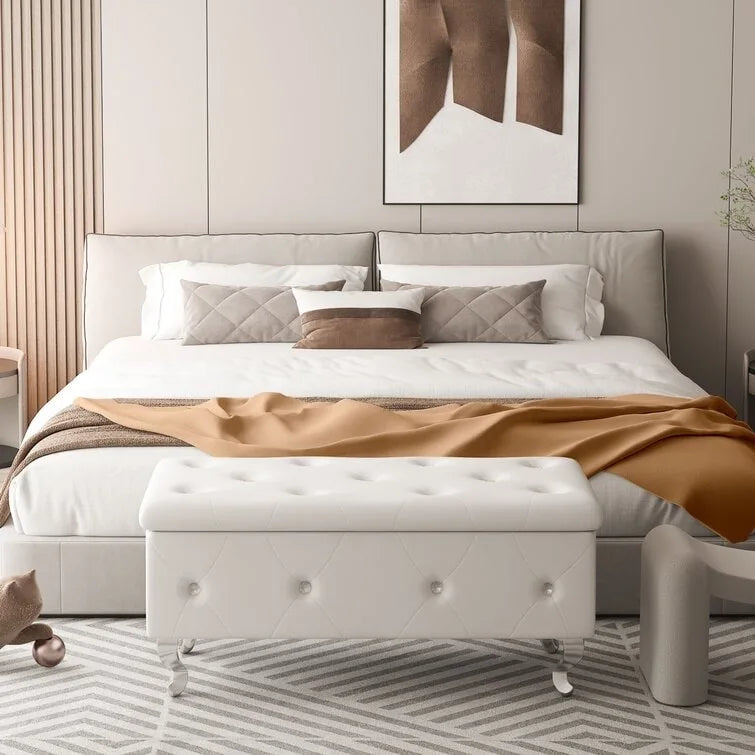 Banc de rangement capitonné en similicuir avec plateau relevable, boutons en cristal et pieds argentés