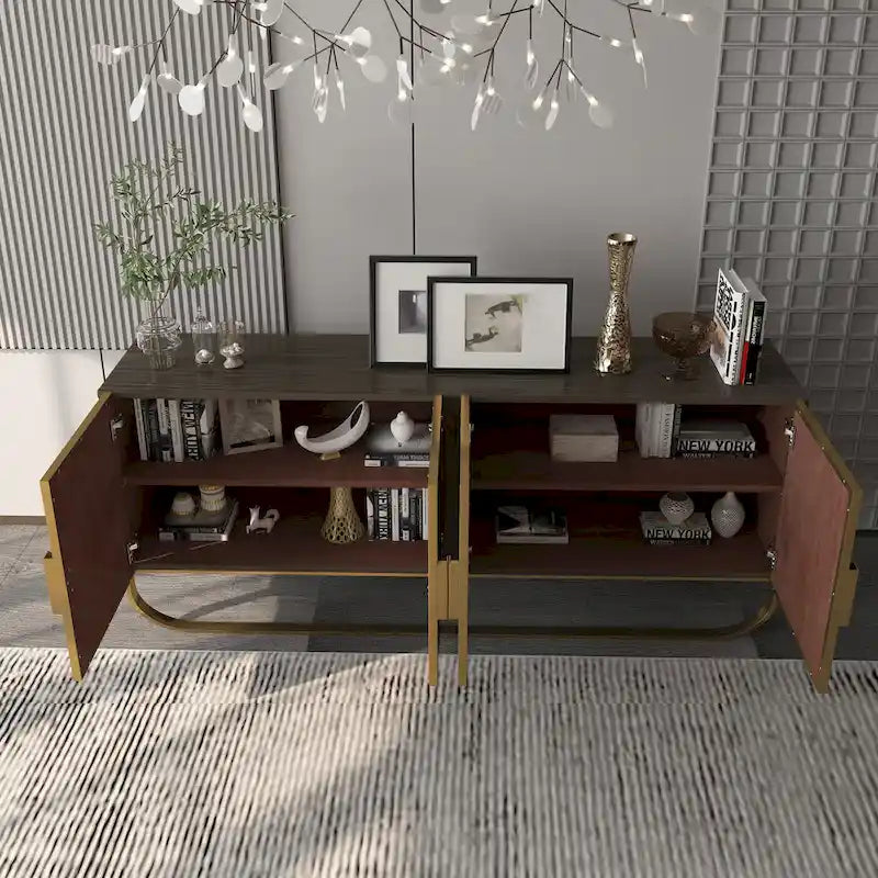 Buffet 4 portes effet bois avec pieds en métal doré