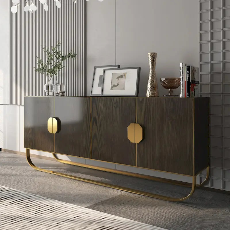 Buffet 4 portes effet bois avec pieds en métal doré