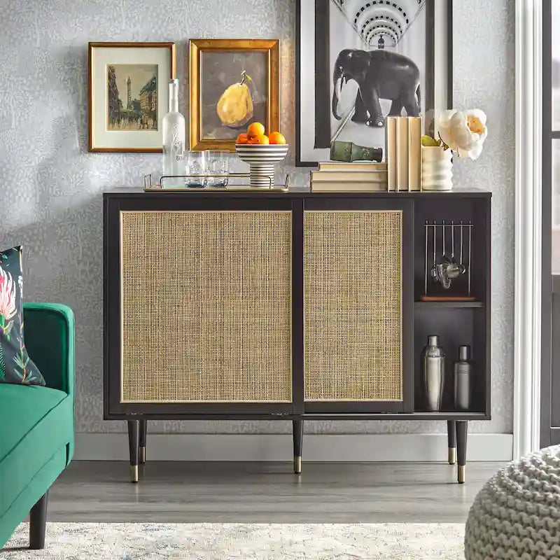 Buffet en rotin Mid-Century avec portes coulissantes, finition noire, naturelle et laiton
