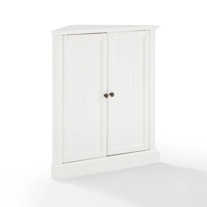 Meuble d'angle blanc avec portes à lambris et étagère réglable
