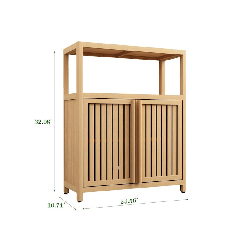 Meuble de rangement en bambou naturel avec étagère ouverte et portes coulissantes