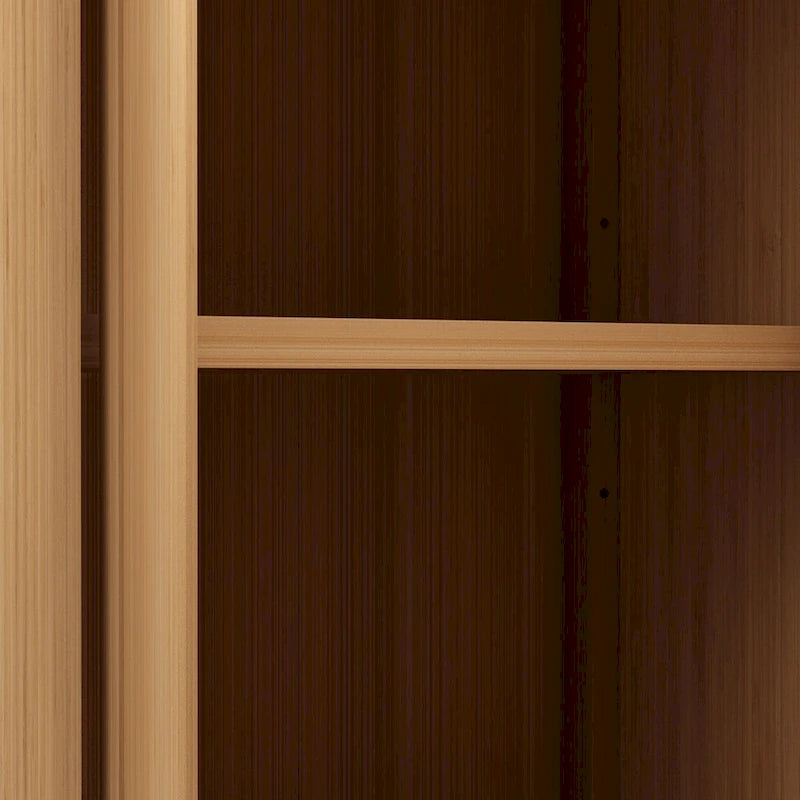 Meuble de rangement en bambou naturel avec étagère ouverte et portes coulissantes