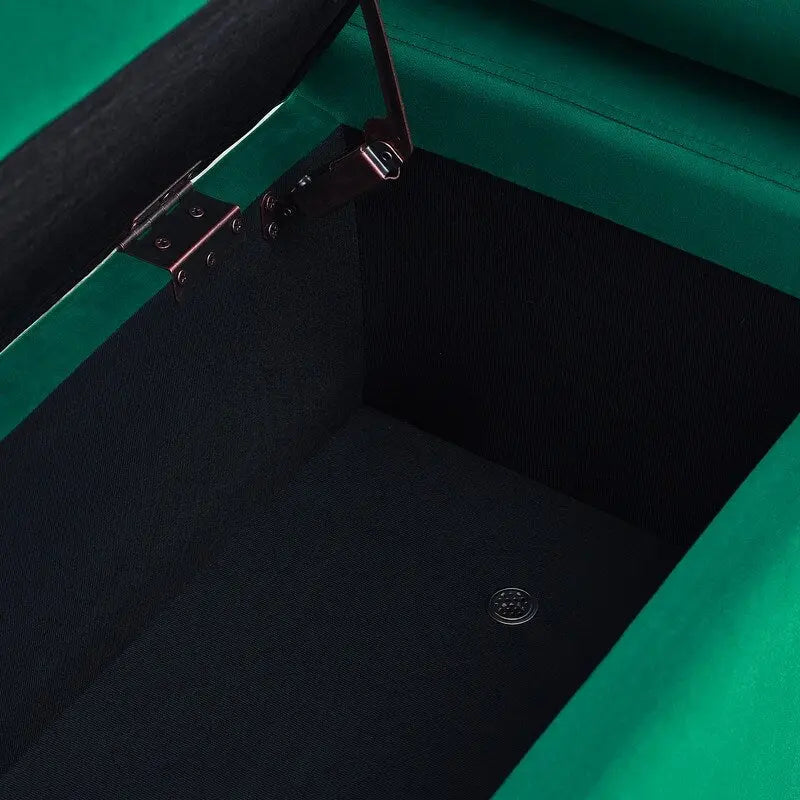 Banc coffre de rangement tapissé de velours avec accoudoirs roulés et pieds en fer doré, blanc vert beige