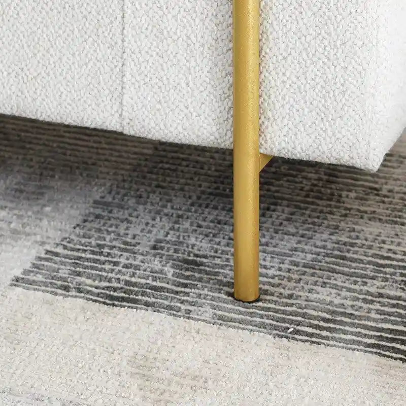 Banc coffre de rangement tapissé de velours avec accoudoirs roulés et pieds en fer doré, blanc vert beige