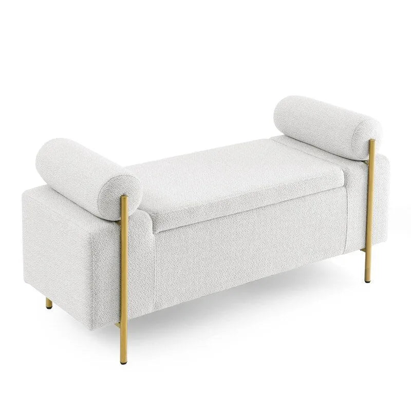 Banc coffre de rangement tapissé de velours avec accoudoirs roulés et pieds en fer doré, blanc vert beige