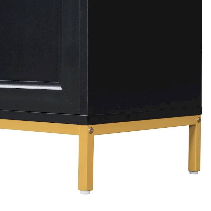Buffet à quatre portes avec plateau effet marbre et pieds en métal doré gris clair