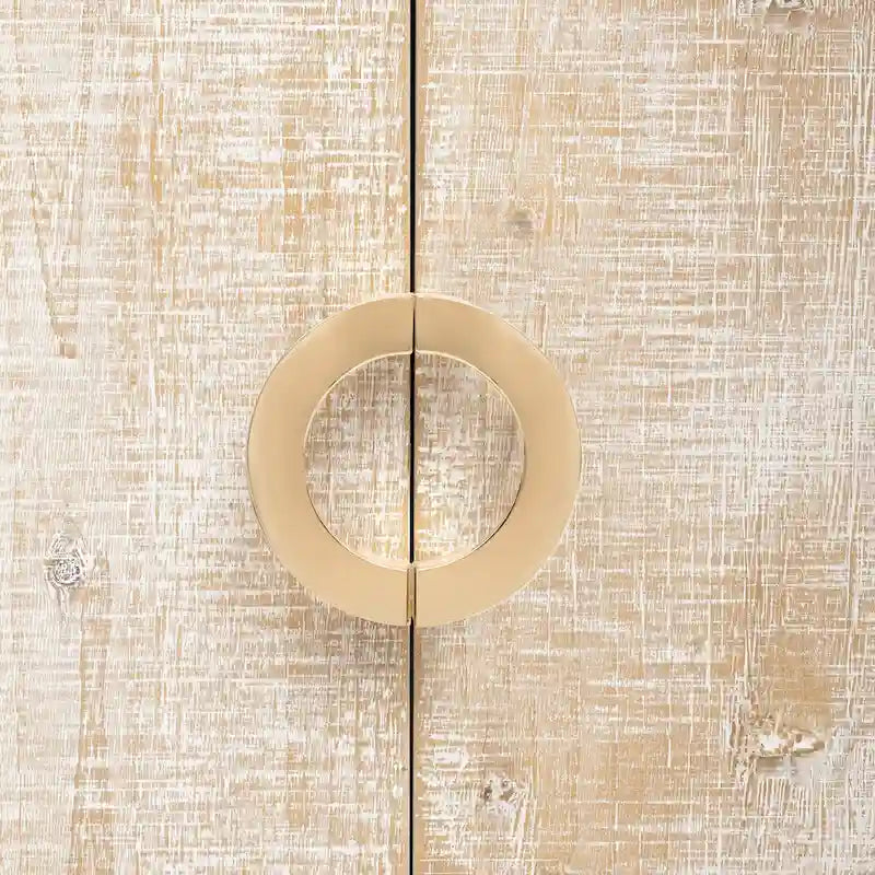 Buffet 4 portes en bois avec poignées métalliques dorées et étagères réglables, beige