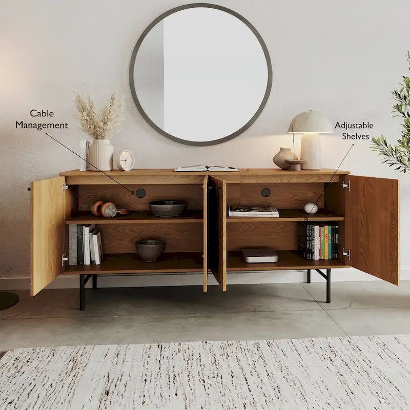 Buffet 4 portes à rainures géométriques effet chêne avec pieds en acier